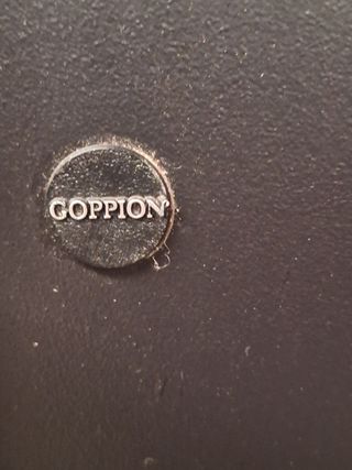 2 estanterías metálicas para CDs .Goppion