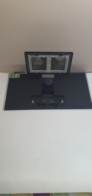 Patas o SOPORTE lg 60PV250