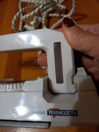 Ferro da stiro a vapore portatile 