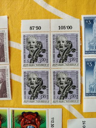 Sellos. Republik Osterreich distintos.