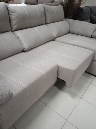 Chaise Longue GRC + 2 Pufs