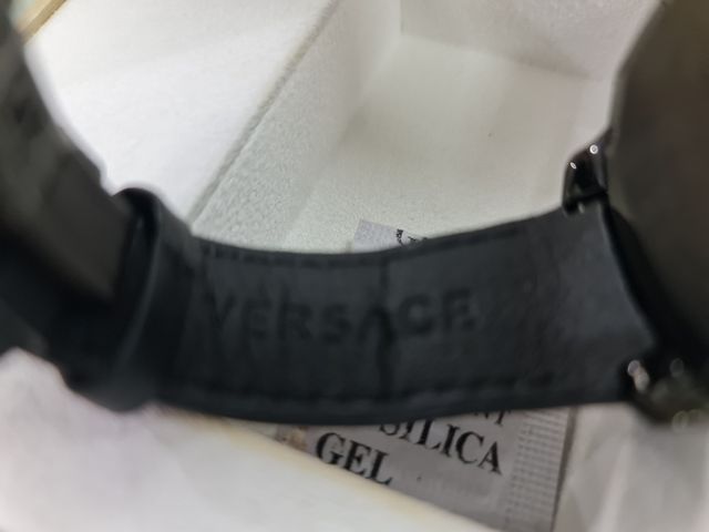 RELOJ VERSACHE OFERTON DE 1300 A  750
