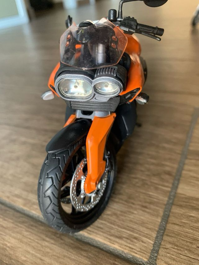 MODELLINO BMW K1300 R 1:12