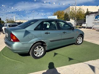 Ford Focus 2000