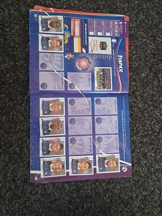 Album mundial 2014 (cromo de messi y cr7 incluido)