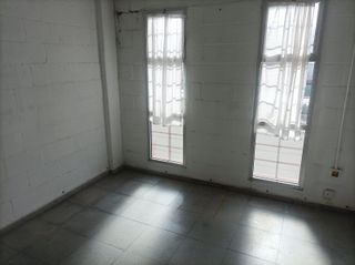 VENTA/ALQUILER nave industrial de 350 m2