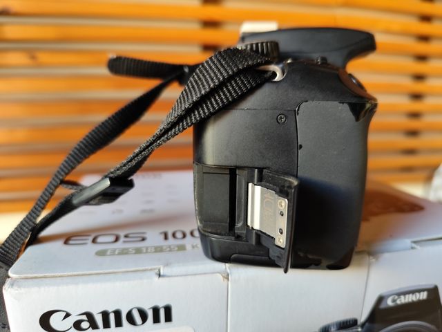 Camara reflex Canon EOS 1000D