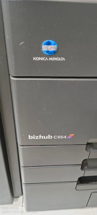 Impresora Konica Minolta bizhub c654