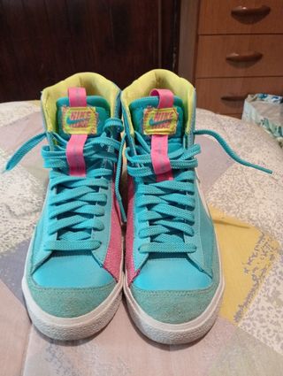 Botines Nike azules  38