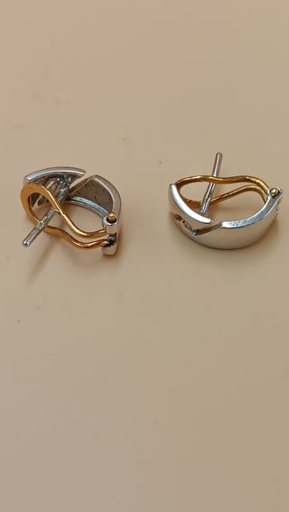 Pendientes de oro de 18kt.
