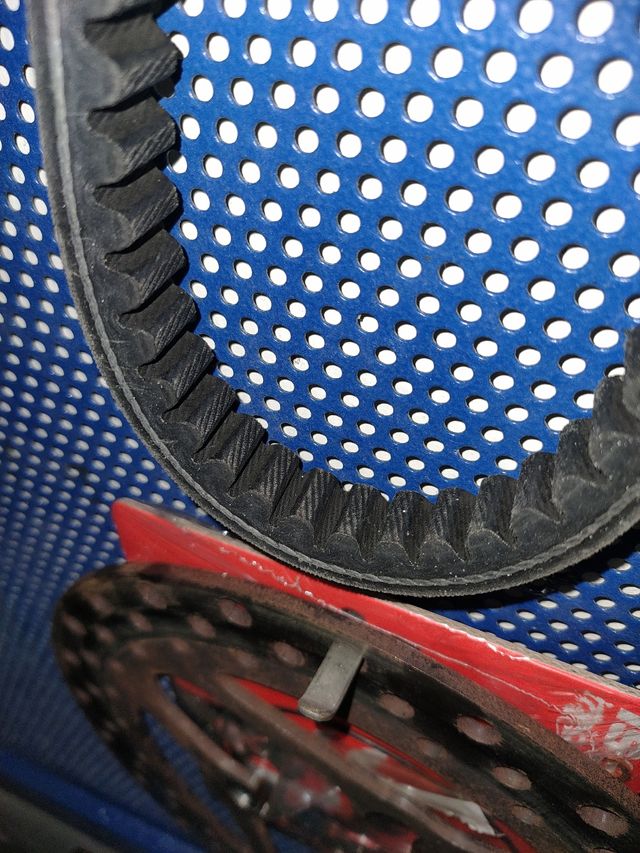 Correa Polini Minarelli poleas sobredimensionado