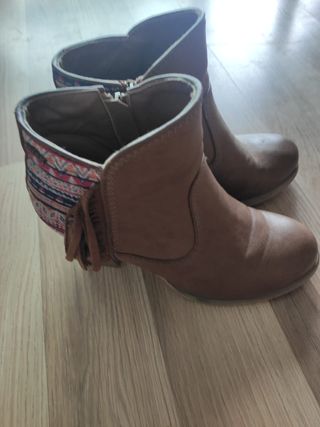 Botines étnicos Mustang