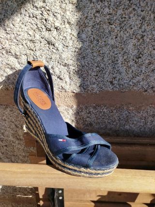 Sandalia cuña Tommy Hilfiger 