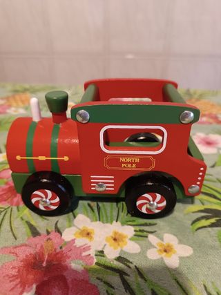 Trenino natalizio in legno