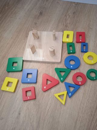 Juguete apilable formas geométricas madera