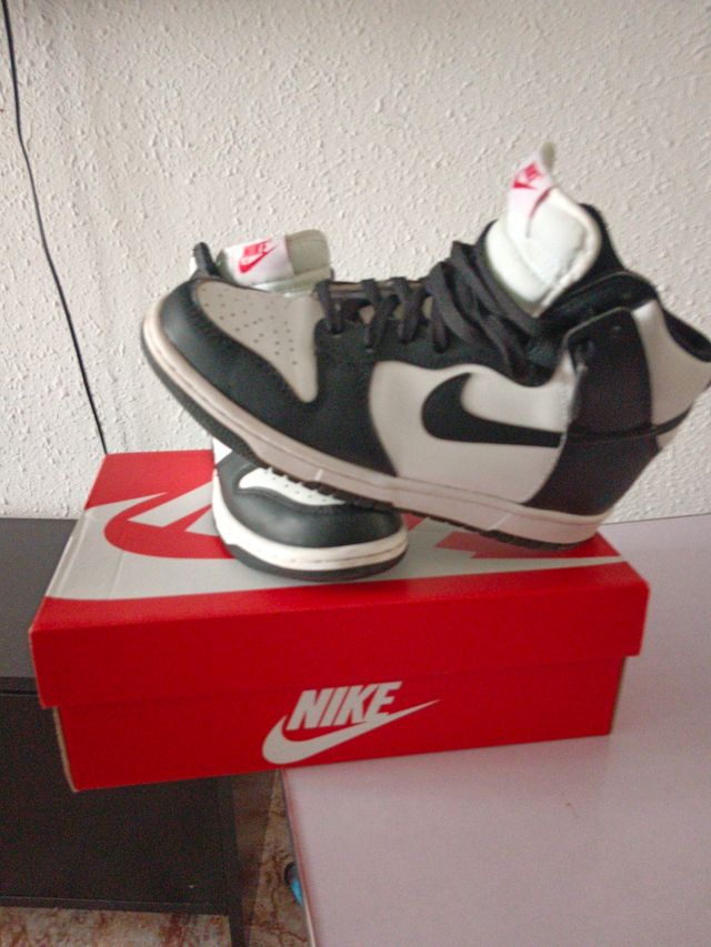 Bambas Nike talla 39 cómo nuevo,