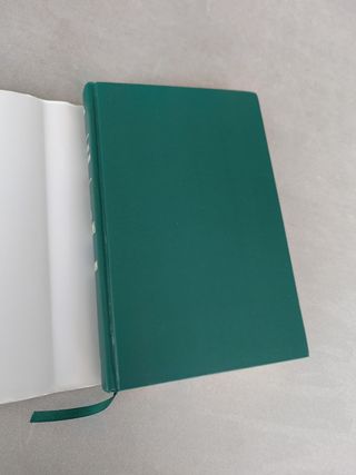 Hyperion. Dan Simmons. Nova.