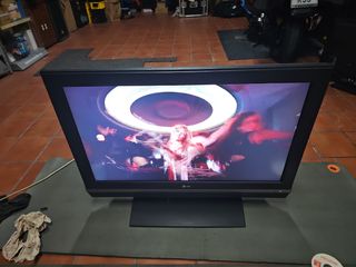 Televisión plana LG