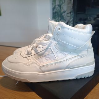 Scarpe sneakers bianche Stradivarius 41