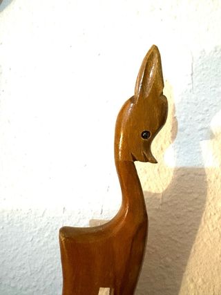 FIGURA VINTAGE DE MADERA