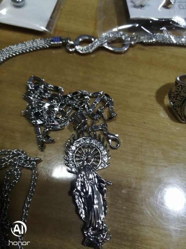 Piccoli regali di tutto un po' tutto a 40€