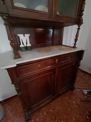 Mueble antiguo
