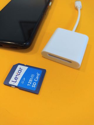 Lettore di schede SD per smartphone e tablet