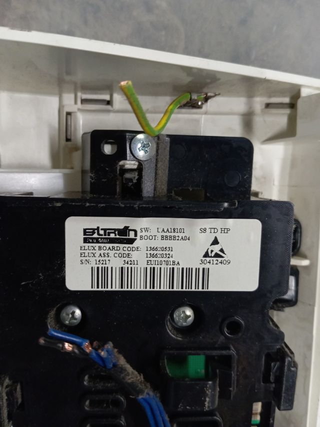 Selector secadora AEG y módulo motor