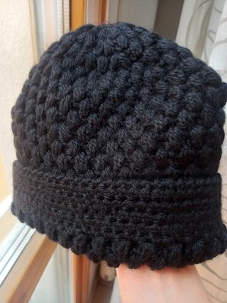 Gorro de lana hecho a mano