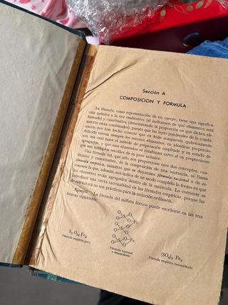 Libro quimica antiguo