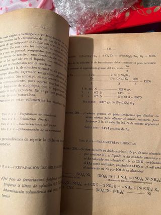 Libro quimica antiguo
