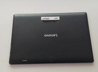 Tablet Lenovo TB-103F + funda