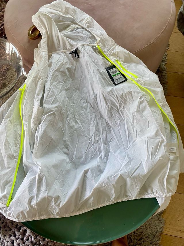 Giacchino antivento nuovo Under Amour L