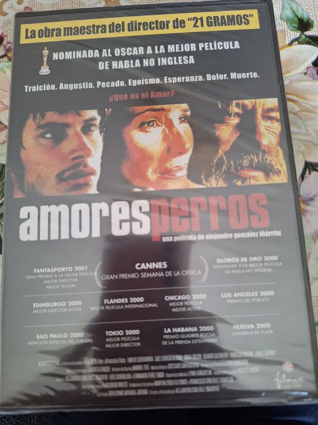 DVD Amores perros. Precintado.