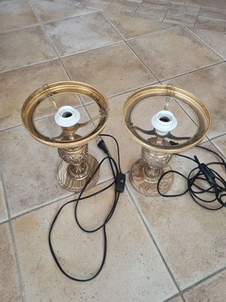 2 pies de lámpara vintage