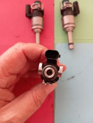 Inyector gasolina FORD - H6BG9F593AA