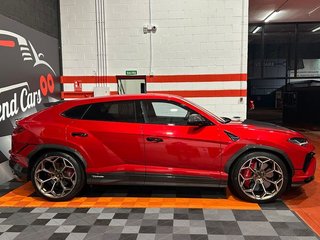Lamborghini Urus PERFOMANTE 666CV FULL CARBONO