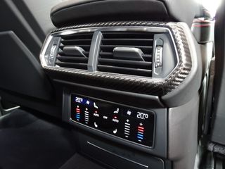 Lamborghini Urus 650CV FULL CARBON PACKAGE 