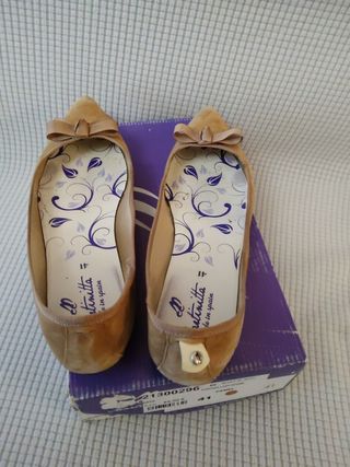 Zapatito de puntera lazo color camel41