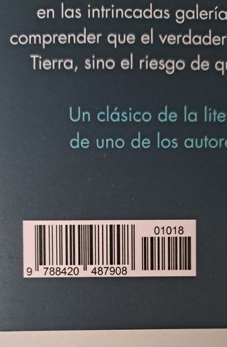 Viaje al centro de la tierra / Journey to the Center of the Earth (Colección Alfaguara Clásicos) (Spanish Edition)