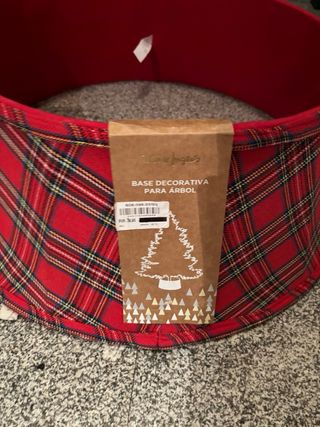 Base de árbol de Navidad del Corte Inglés