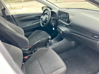Hyundai BAYON 2022