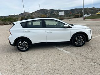 Hyundai BAYON 2022
