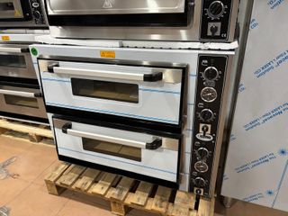 Horno doble 8 pizzas de Ø34cm. Eléctrico.