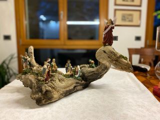 Presepe su legno di recupero