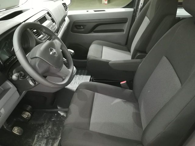 Opel Vivaro DOBLE CABINA T.M. EXPRESS 1.5D 120CV 6V 