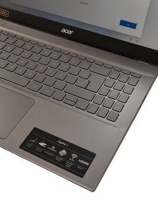 Acer Aspire 5 15.6" i7-12650H 16GB 1024GB Win 11