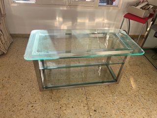 Tavoli in acciaio inox e vetro