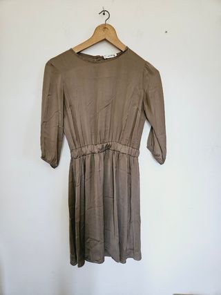 Vestido camisero. Nuevo