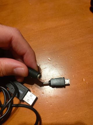 Pack cargadores/adaptadores móvil coche